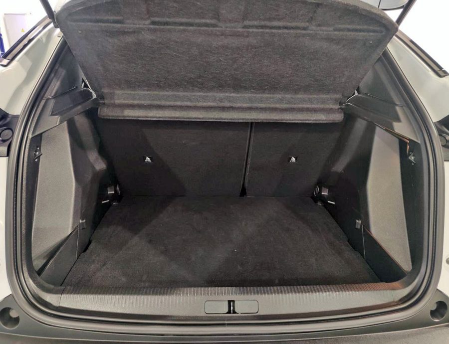 oferta-peugeot-2008-gasolina-130-cv-blanco
