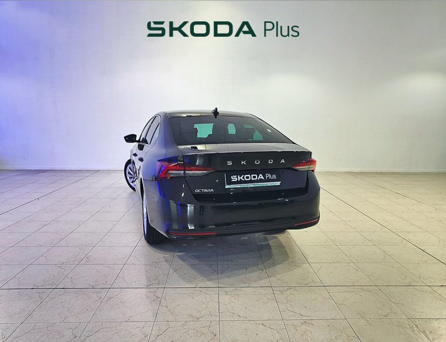 oferta-skoda-octavia-km0-microhibrido-150cv