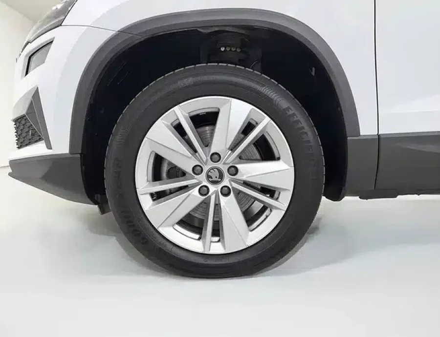 skoda-karoq-selection-km0-oferta-valladolid (15)